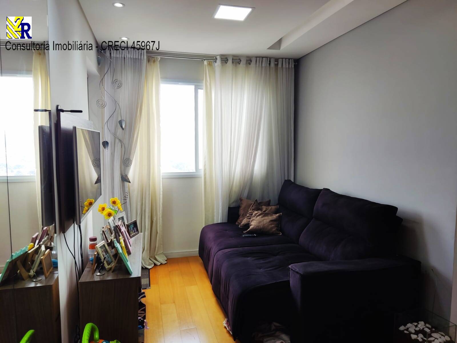 Apartamento à venda com 2 quartos, 85m² - Foto 3