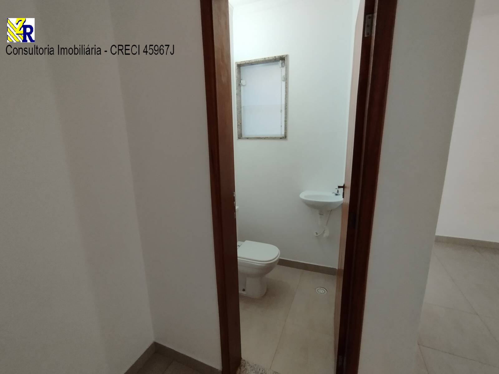 Sobrado à venda com 3 quartos, 200m² - Foto 9