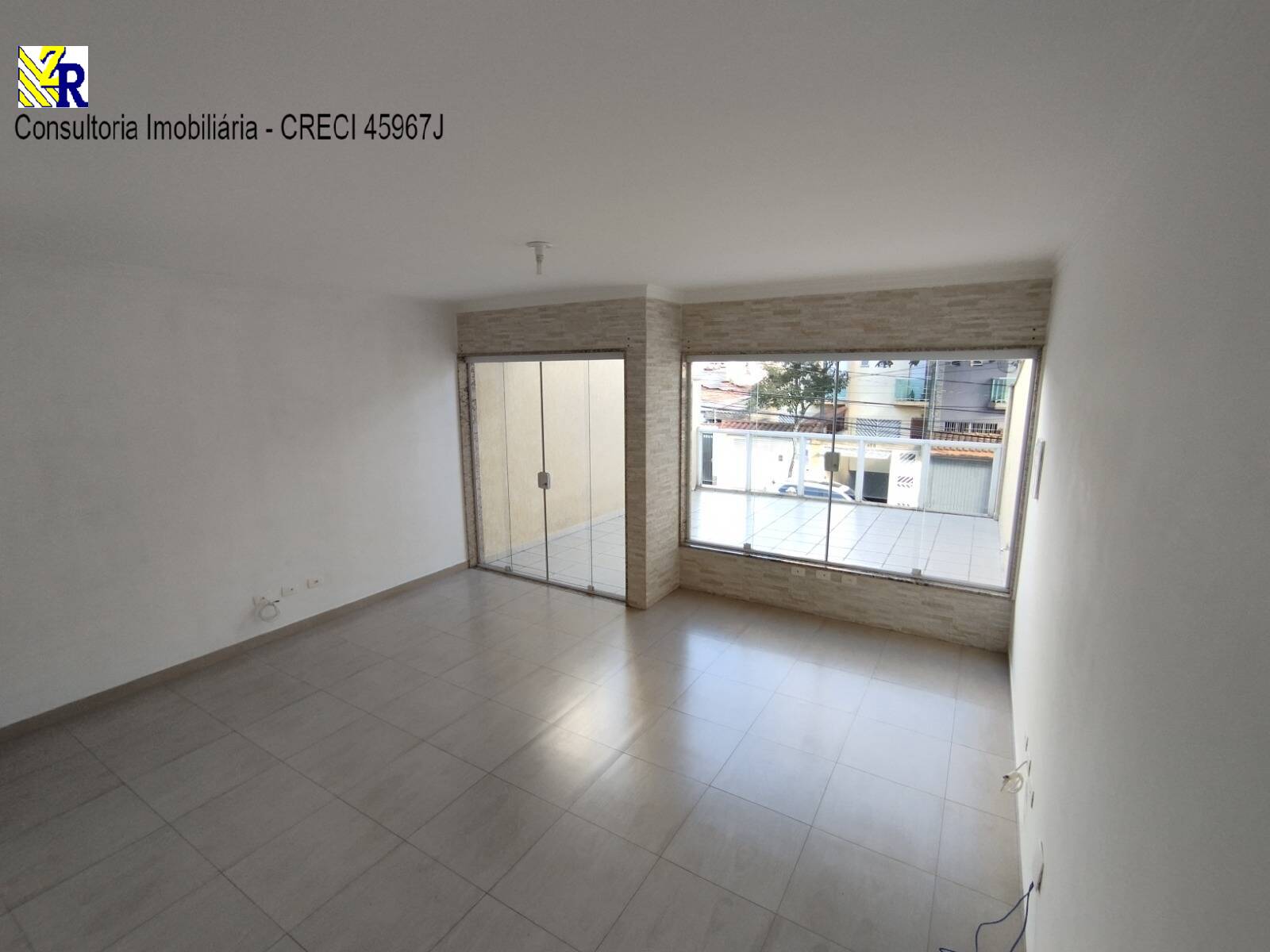 Sobrado à venda com 3 quartos, 200m² - Foto 3