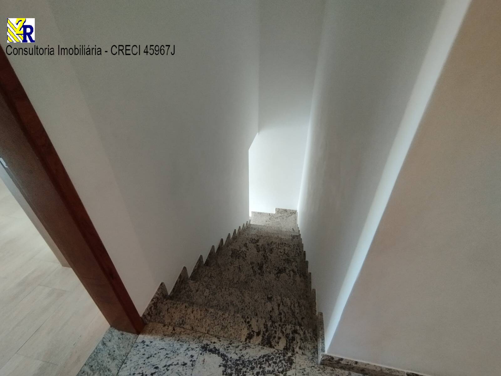 Sobrado à venda com 3 quartos, 200m² - Foto 26